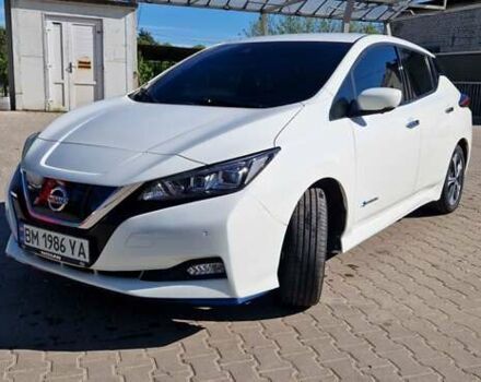 Белый Ниссан Лиф, объемом двигателя 0 л и пробегом 95 тыс. км за 15100 $, фото 4 на Automoto.ua