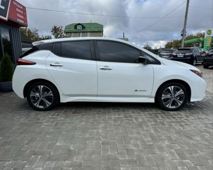 Білий Ніссан Ліф, об'ємом двигуна 0 л та пробігом 75 тис. км за 15700 $, фото 2 на Automoto.ua