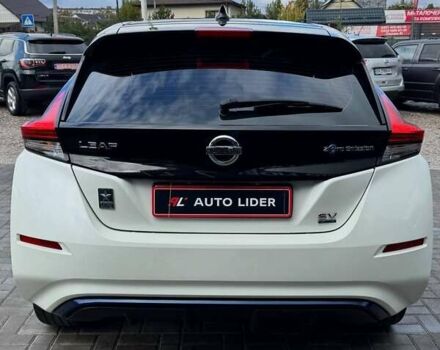 Белый Ниссан Лиф, объемом двигателя 0 л и пробегом 75 тыс. км за 15700 $, фото 3 на Automoto.ua