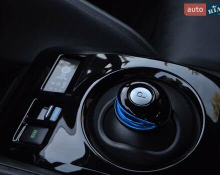 Белый Ниссан Лиф, объемом двигателя 0 л и пробегом 161 тыс. км за 13290 $, фото 32 на Automoto.ua