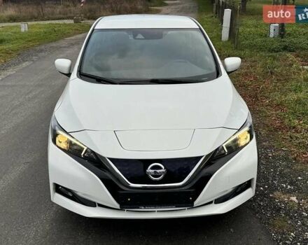 Білий Ніссан Ліф, об'ємом двигуна 0 л та пробігом 90 тис. км за 11700 $, фото 13 на Automoto.ua