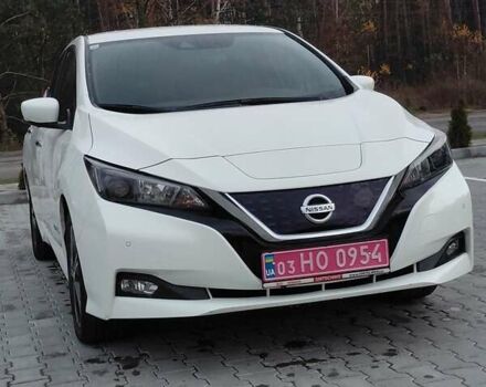 Белый Ниссан Лиф, объемом двигателя 0 л и пробегом 200 тыс. км за 10800 $, фото 2 на Automoto.ua