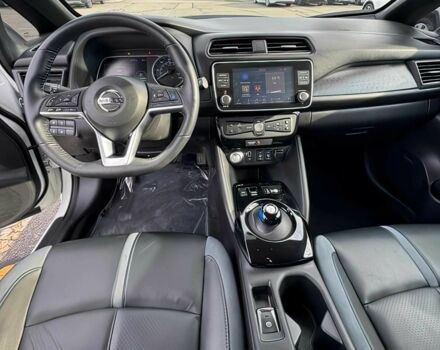 Белый Ниссан Лиф, объемом двигателя 0 л и пробегом 49 тыс. км за 9500 $, фото 9 на Automoto.ua