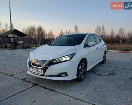 Белый Ниссан Лиф, объемом двигателя 0 л и пробегом 175 тыс. км за 14083 $, фото 9 на Automoto.ua