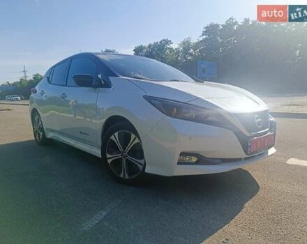 Білий Ніссан Ліф, об'ємом двигуна 0 л та пробігом 88 тис. км за 13800 $, фото 11 на Automoto.ua