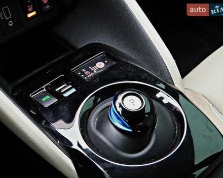 Білий Ніссан Ліф, об'ємом двигуна 0 л та пробігом 53 тис. км за 16800 $, фото 15 на Automoto.ua