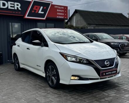 Білий Ніссан Ліф, об'ємом двигуна 0 л та пробігом 75 тис. км за 15700 $, фото 1 на Automoto.ua