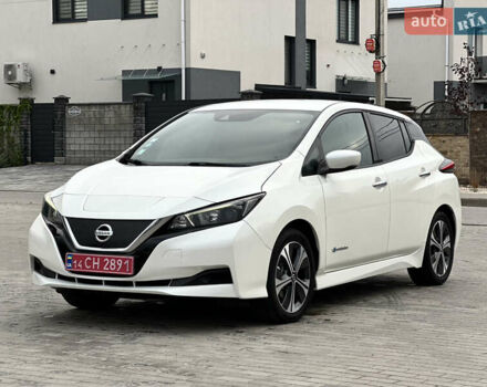 Белый Ниссан Лиф, объемом двигателя 0 л и пробегом 35 тыс. км за 12700 $, фото 13 на Automoto.ua