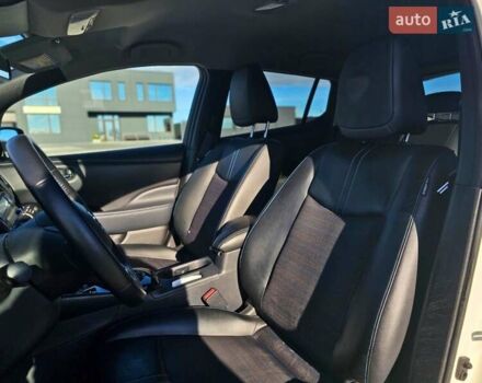 Білий Ніссан Ліф, об'ємом двигуна 0 л та пробігом 71 тис. км за 13700 $, фото 15 на Automoto.ua