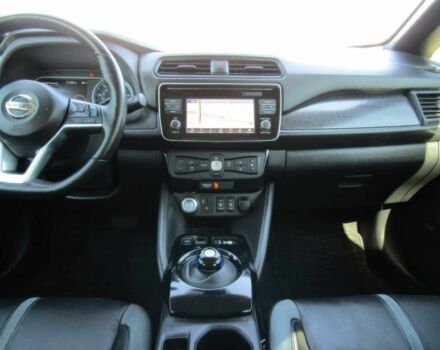 Білий Ніссан Ліф, об'ємом двигуна 0 л та пробігом 32 тис. км за 4000 $, фото 6 на Automoto.ua