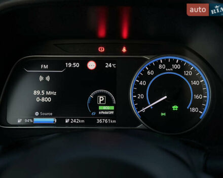 Белый Ниссан Лиф, объемом двигателя 0 л и пробегом 35 тыс. км за 12700 $, фото 47 на Automoto.ua