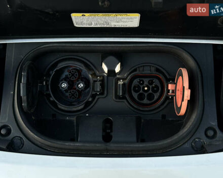 Белый Ниссан Лиф, объемом двигателя 0 л и пробегом 35 тыс. км за 12700 $, фото 18 на Automoto.ua