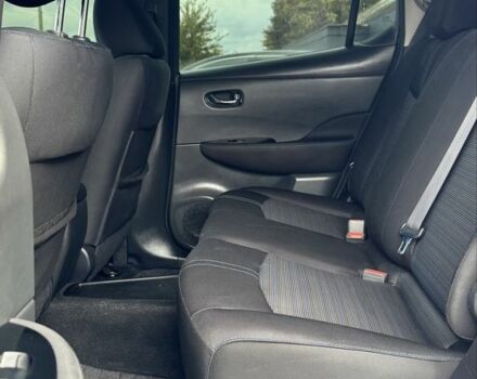 Білий Ніссан Ліф, об'ємом двигуна 0 л та пробігом 75 тис. км за 15700 $, фото 12 на Automoto.ua