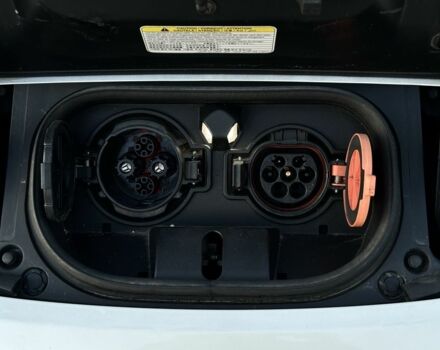 Белый Ниссан Лиф, объемом двигателя 0 л и пробегом 35 тыс. км за 13450 $, фото 11 на Automoto.ua