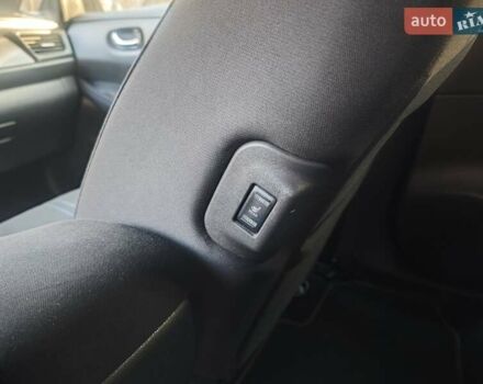 Белый Ниссан Лиф, объемом двигателя 0 л и пробегом 106 тыс. км за 16350 $, фото 27 на Automoto.ua