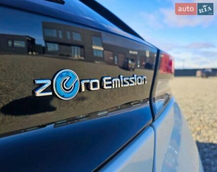 Білий Ніссан Ліф, об'ємом двигуна 0 л та пробігом 71 тис. км за 13700 $, фото 5 на Automoto.ua