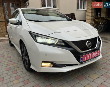 Белый Ниссан Лиф, объемом двигателя 0 л и пробегом 133 тыс. км за 12250 $, фото 41 на Automoto.ua