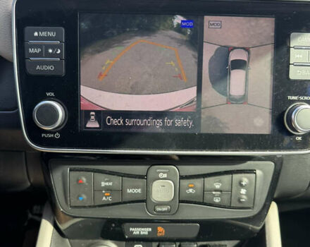 Белый Ниссан Лиф, объемом двигателя 0 л и пробегом 47 тыс. км за 17000 $, фото 18 на Automoto.ua