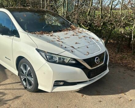 Белый Ниссан Лиф, объемом двигателя 0 л и пробегом 132 тыс. км за 12999 $, фото 7 на Automoto.ua