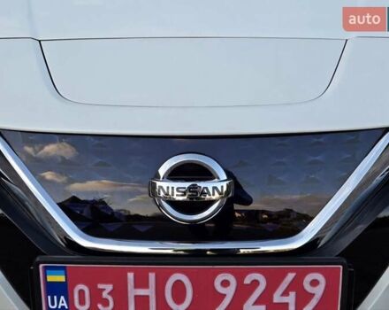 Білий Ніссан Ліф, об'ємом двигуна 0 л та пробігом 15 тис. км за 13400 $, фото 14 на Automoto.ua