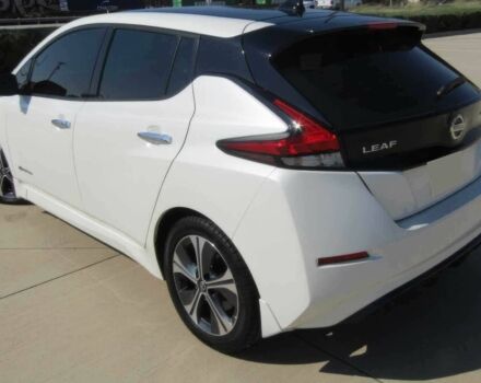 Белый Ниссан Лиф, объемом двигателя 0 л и пробегом 39 тыс. км за 8500 $, фото 4 на Automoto.ua