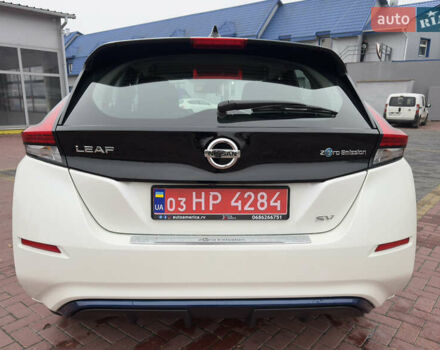 Белый Ниссан Лиф, объемом двигателя 0 л и пробегом 30 тыс. км за 15300 $, фото 6 на Automoto.ua