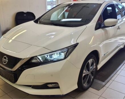 Білий Ніссан Ліф, об'ємом двигуна 0 л та пробігом 98 тис. км за 15900 $, фото 1 на Automoto.ua