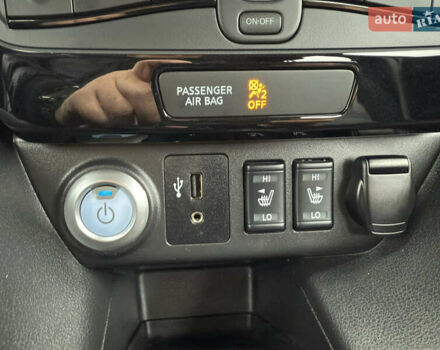 Белый Ниссан Лиф, объемом двигателя 0 л и пробегом 30 тыс. км за 15300 $, фото 30 на Automoto.ua