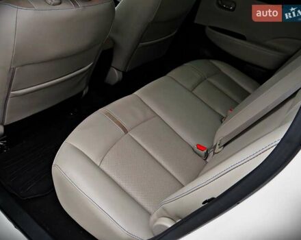 Білий Ніссан Ліф, об'ємом двигуна 0 л та пробігом 53 тис. км за 16800 $, фото 17 на Automoto.ua