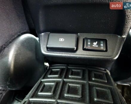 Белый Ниссан Лиф, объемом двигателя 0 л и пробегом 72 тыс. км за 13750 $, фото 18 на Automoto.ua