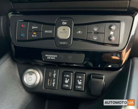 Белый Ниссан Лиф, объемом двигателя 62 л и пробегом 35 тыс. км за 18500 $, фото 12 на Automoto.ua