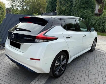 Білий Ніссан Ліф, об'ємом двигуна 0 л та пробігом 68 тис. км за 9000 $, фото 3 на Automoto.ua