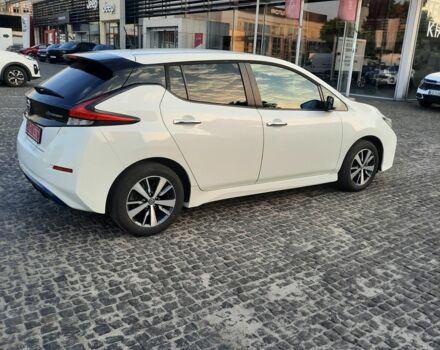 Білий Ніссан Ліф, об'ємом двигуна 0 л та пробігом 80 тис. км за 13500 $, фото 2 на Automoto.ua