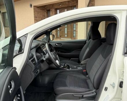 Белый Ниссан Лиф, объемом двигателя 0 л и пробегом 127 тыс. км за 14999 $, фото 28 на Automoto.ua