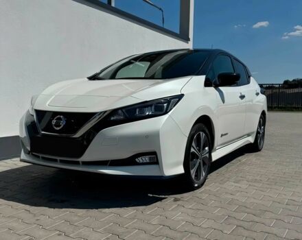 Білий Ніссан Ліф, об'ємом двигуна 0 л та пробігом 43 тис. км за 9000 $, фото 2 на Automoto.ua