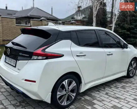 Білий Ніссан Ліф, об'ємом двигуна 0 л та пробігом 81 тис. км за 13700 $, фото 11 на Automoto.ua