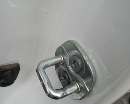 Белый Ниссан Лиф, объемом двигателя 0 л и пробегом 109 тыс. км за 12900 $, фото 19 на Automoto.ua