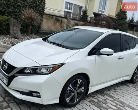 Білий Ніссан Ліф, об'ємом двигуна 0 л та пробігом 81 тис. км за 13700 $, фото 8 на Automoto.ua