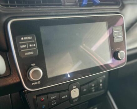 Белый Ниссан Лиф, объемом двигателя 0 л и пробегом 110 тыс. км за 13400 $, фото 7 на Automoto.ua