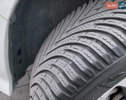 Білий Ніссан Ліф, об'ємом двигуна 0 л та пробігом 81 тис. км за 16990 $, фото 59 на Automoto.ua