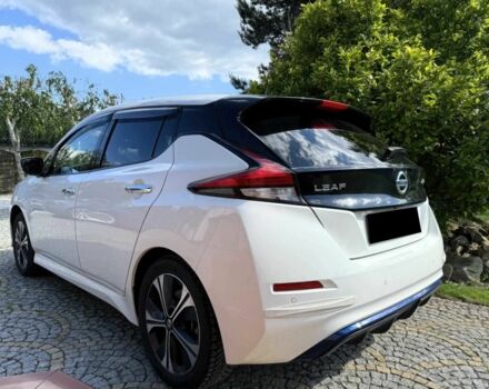 Белый Ниссан Лиф, объемом двигателя 0 л и пробегом 55 тыс. км за 10900 $, фото 2 на Automoto.ua