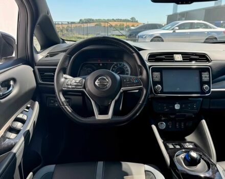 Білий Ніссан Ліф, об'ємом двигуна 0 л та пробігом 43 тис. км за 9000 $, фото 10 на Automoto.ua