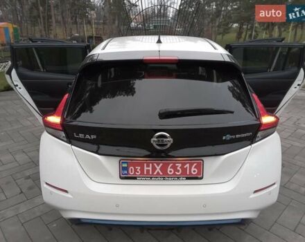 Білий Ніссан Ліф, об'ємом двигуна 0 л та пробігом 81 тис. км за 16990 $, фото 20 на Automoto.ua
