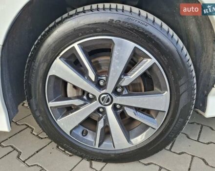 Белый Ниссан Лиф, объемом двигателя 0 л и пробегом 129 тыс. км за 12500 $, фото 10 на Automoto.ua