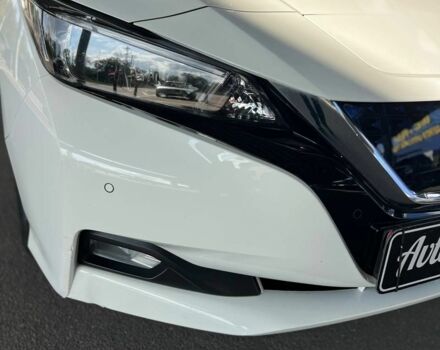 Белый Ниссан Лиф, объемом двигателя 0 л и пробегом 110 тыс. км за 13400 $, фото 1 на Automoto.ua