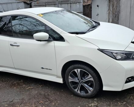 Белый Ниссан Лиф, объемом двигателя 0 л и пробегом 1000 тыс. км за 12500 $, фото 9 на Automoto.ua