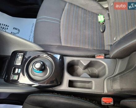 Белый Ниссан Лиф, объемом двигателя 0 л и пробегом 129 тыс. км за 12500 $, фото 23 на Automoto.ua