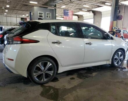 Белый Ниссан Лиф, объемом двигателя 0 л и пробегом 40 тыс. км за 3900 $, фото 2 на Automoto.ua