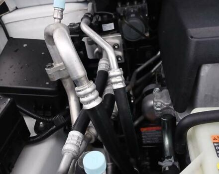 Белый Ниссан Лиф, объемом двигателя 0 л и пробегом 109 тыс. км за 12900 $, фото 22 на Automoto.ua