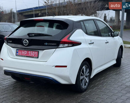 Білий Ніссан Ліф, об'ємом двигуна 0 л та пробігом 54 тис. км за 13800 $, фото 26 на Automoto.ua